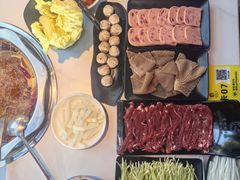 -鑫源碟串串香(后卫寨店)