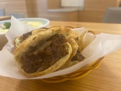 烧饼夹酱牛肉秘制-买又大餐厅(福林里店)
