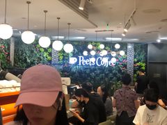 等位区-Peet's Coffee皮爷咖啡(德基店)