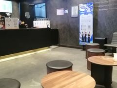 -瑞幸咖啡(显贵商务楼店)