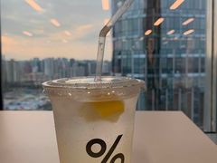 柠檬气泡水-% Arabica阿拉比卡咖啡(深圳湾万象城店)