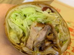 招牌烤鸭卷-特派卷·老北京烤鸭卷(合生汇购物中心店)