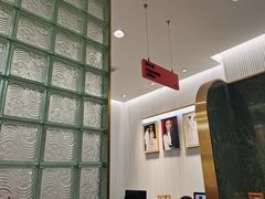 -海马体照相馆(环贸iapm大师爱情店)