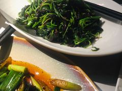 清炒时令鲜蔬-柴门头啖汤·经典川菜·慢火汤品(锦城万达店)