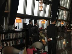 -瑞吉酒店·The Drawing Room闲逸廊·云端下午茶·夜奢Whiskey