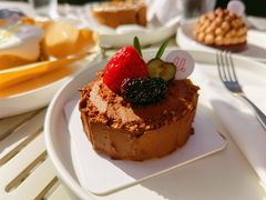 -UNI UNI(环亚凯瑟琳店)