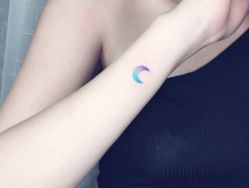 -明星刺青·洗纹身