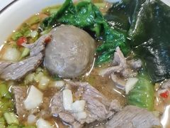-乡土黄·鲜牛肉火锅·小龙虾(兴业街店)