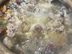 -威邵鸡煲(西华路总店)