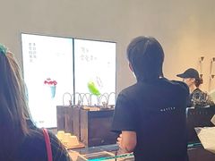 -喜茶(深圳万象城黑金店)