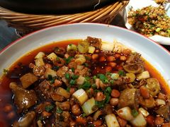 -有红鸡毛店·川菜(建设路店)