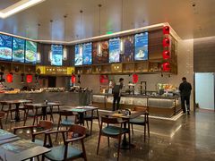 -大连星海皇冠假日酒店