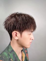 -贝勒爷专业男发