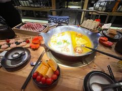 红颜花胶鸡锅-湊湊火锅·茶憩(杭州湖滨银泰in77店)