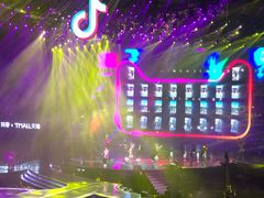 -宝能国际体育演艺中心