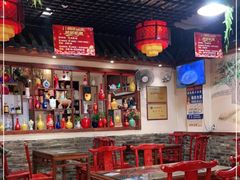 大堂-百味地锅鸡(财校分店)