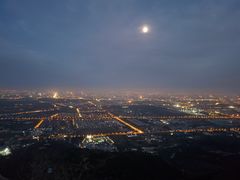 -鬼笑石后山停车场