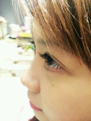 android_upload_pic-Hertha Beauty Salon