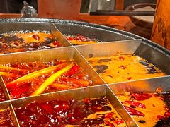 -周小明火锅(黑金冠社区店)