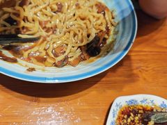 -老天桥酱肉烧饼夹肘子(天桥店)