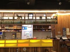 大堂-胡须佬鸡煲四季火锅店(石厦西村直营店)
