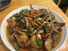 -鸿顺老铁锅美蛙鱼府(解放碑店)