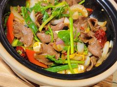 -沙胆彪炭炉牛杂煲(上海日月光广场店)
