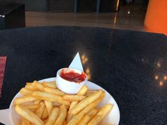 -WOLFGANG PUCK KITCHEN & BAR(迪士尼小镇店)