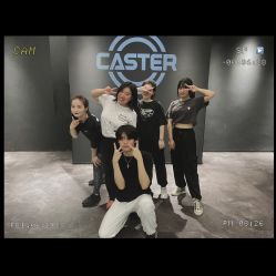点击看大图 -CASTER跳舞俱乐部