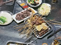 -马路牙子烧烤音乐酒馆(望京店)