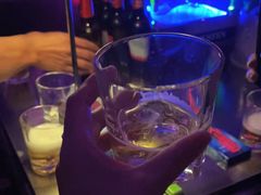 -简奥斯汀·赫本酒吧