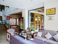 -湖泉水云间餐厅·弥勒地道菜(B座店)