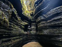 -梭布垭石林景区