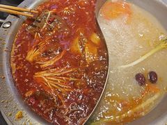 -沸炉重庆老火锅(军事博物馆店)