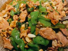 -费大厨辣椒炒肉(高铁吾悦广场店)