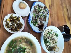 -十二忠手拉面(中华路店)