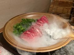 -三出山火锅(南京万象天地店)