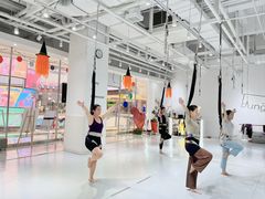 -Jumphai室内蹦极运动