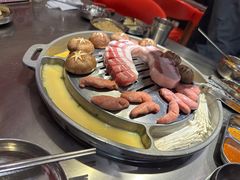 -哈哈碳都·牛肋条无限自助烤肉(台江万达店)