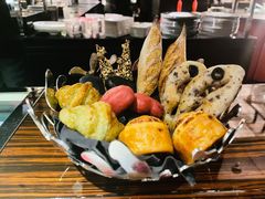 -L'ATELIER de Joel Robuchon(外滩18号店)