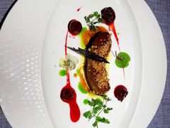 香煎鹅肝配水果&红酒汁-弦月窗LUNETTE BY AMANDA(复兴路店)