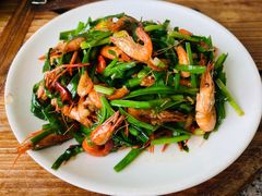 韭菜炒河虾-夏家大锅台炖鱼馆