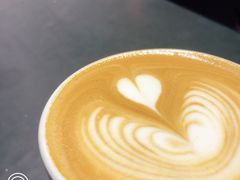 -UNI UNI(环亚凯瑟琳店)