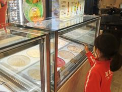 面包甜点陈列柜-哈根达斯(国瑞店)