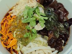 -那家老院子东北菜·饺子·小鸡炖蘑菇(艳华街店)