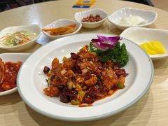 -贵宾庄炸酱面·韩式料理(高区店)