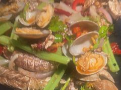 -沪小胖·小龙虾·蓝龙王(八佰伴店)