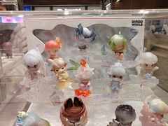 -泡泡玛特POPMART(国金街店)