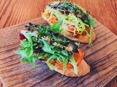 -ROAST coffee & eatery