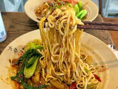 -方铲铲·成都板凳面(滨江银泰店)